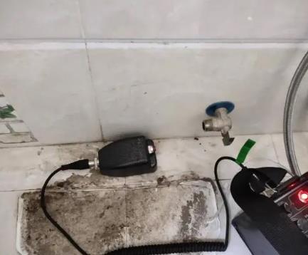 溪湖屋顶漏水维修公司分享下卫生间漏水的危害及解决方法